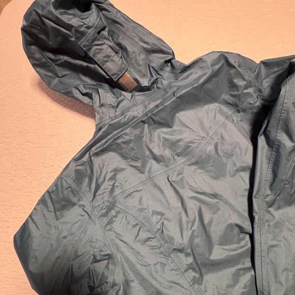 Eddie Bauer Lightweight Rain Jacket - Picture 8 of 12